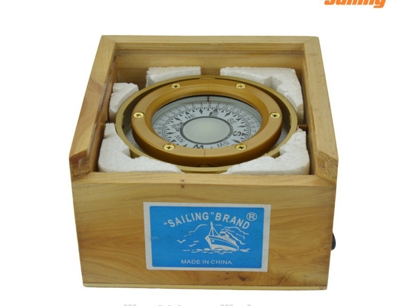 Compás marino en caja madera 5"